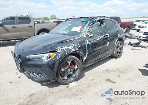 2023 Alfa Romeo Stelvio Veloce Awd из США, поврежденный, VIN ZASPAKBN8P7D64773